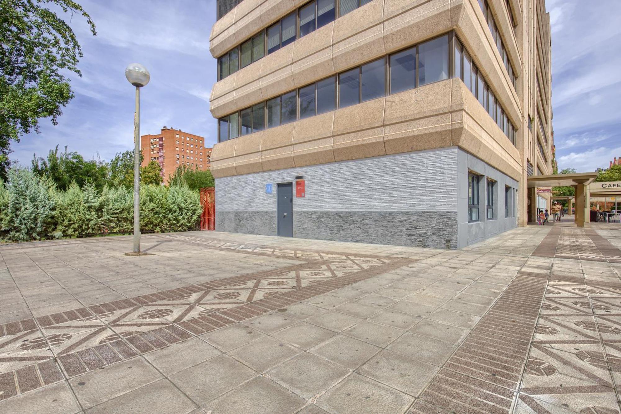 Dobo Madrid Cv93, Madrid